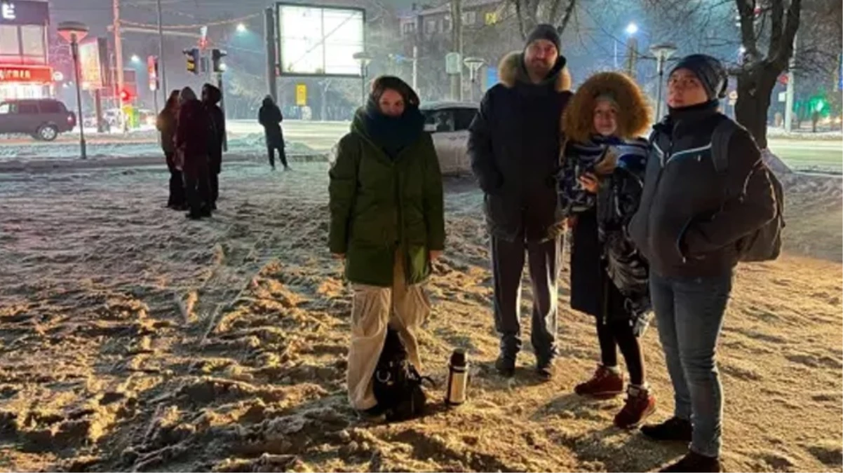 Sincan Uygur Özerk Bölgesi’ndeki 7’lik deprem kamerada