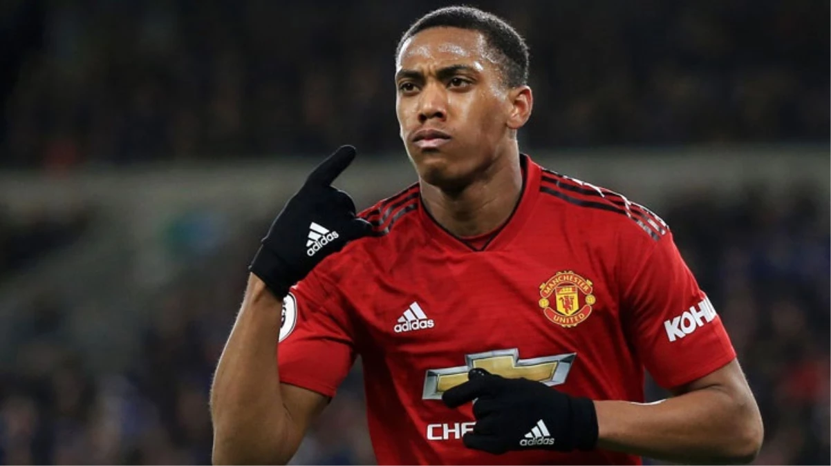 Süper Lig devlerinin rüyası başlamadan sona erdi! Martial bıçak altına yattı