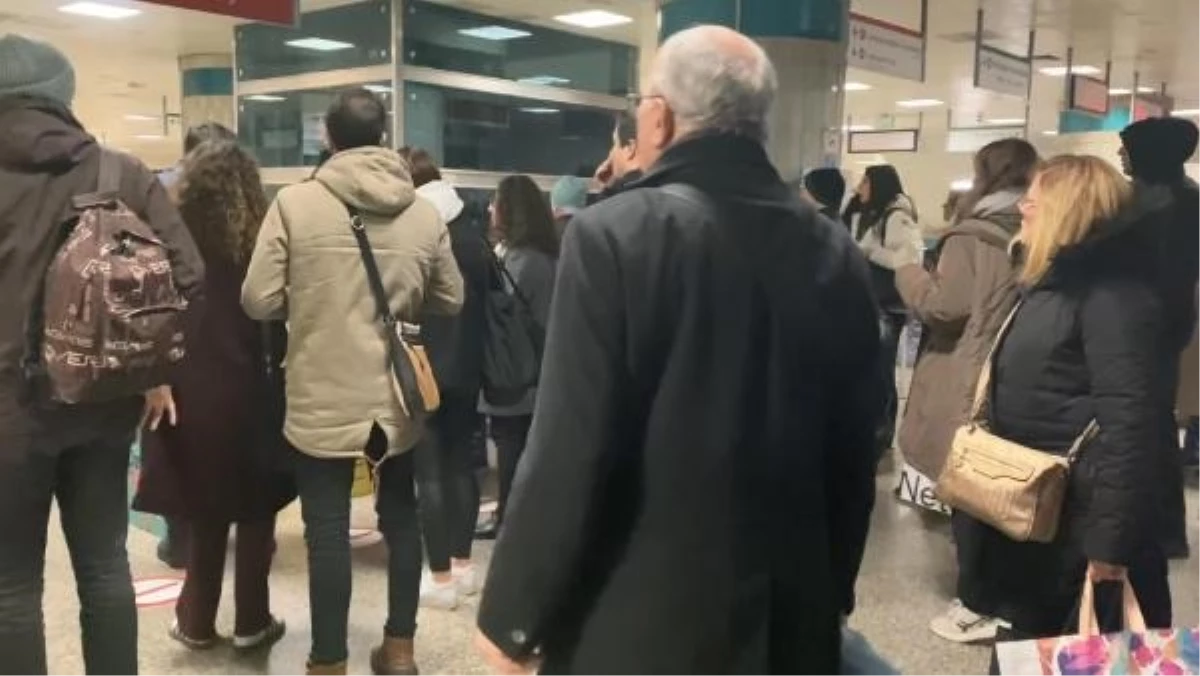 İspanyol turist, Yenikapı’da metronun önüne atlayarak intihar etti