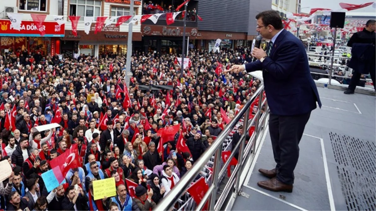 İmamoğlu konuşurken AK Parti'nin seçim aracı müzik çalarak peş peşe geçti: Saygı göstermeyi öğrenecekler, Allah akıl versin