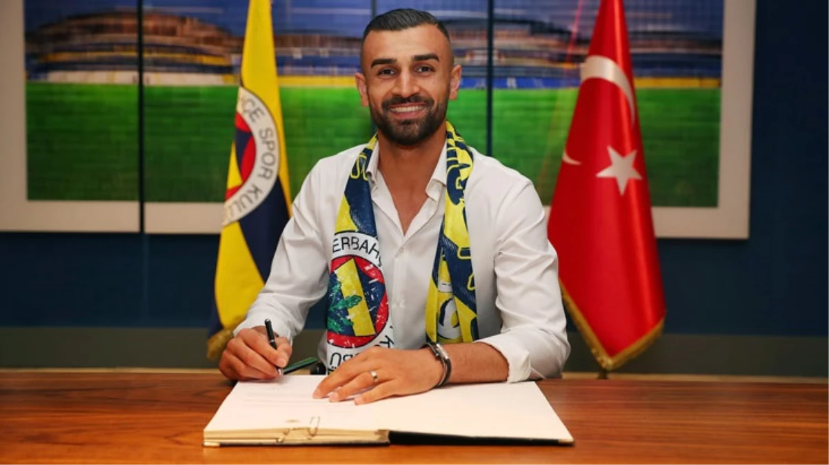 Gittiği gibi geri döndü! Serdar Dursun tekrar Fenerbahçe'de