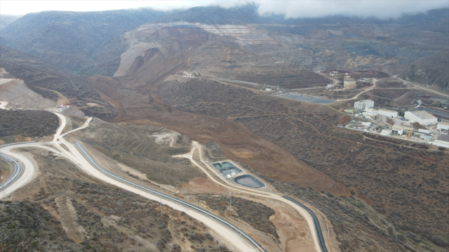 Bakan Bayraktar: Erzincan'da 9 bölge için su ölçümü yapıyoruz, halk sağlığı için olumsuz durum yok