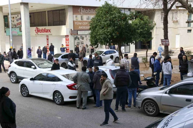 Sokakta yaşayan kişi parkta ölü bulundu, vatandaşların merakı pes dedirtti