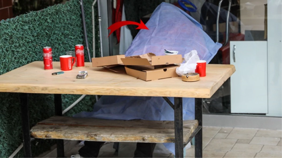 Antalya’da bir berber dükkanının önündeki sandalyede ölü bulundu