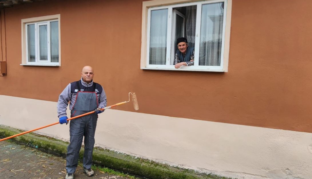 Mahalle halkı şaşkın! Muhtar adayından görülmemiş seçim çalışması