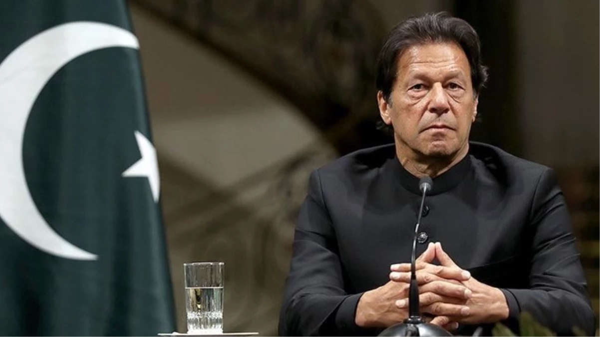 Pakistan’daki seçimde sandıklara damga vuran tutuklu eski Başbakan İmran Han’ın partisi ittifak yapma kararı aldı