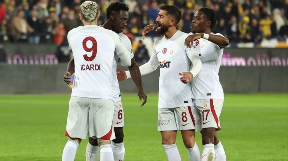 İzleyenler “Yok artık” diyor! Galatasaray’dan 2 dakikada 2 gol