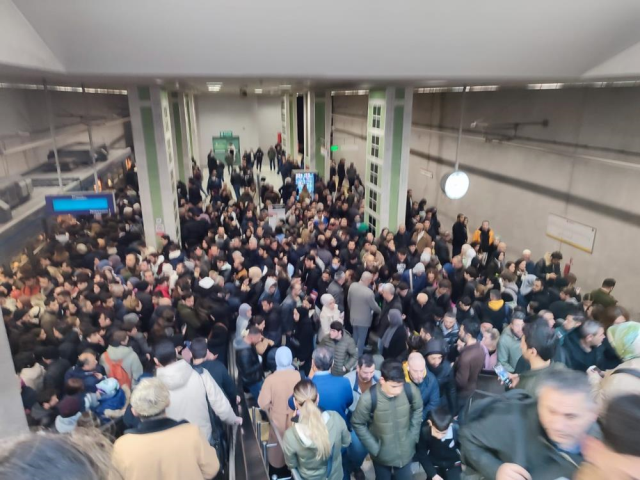 İstanbul'da Yenikapı-Kirazlı metro hattında arıza nedeniyle seferler durdu