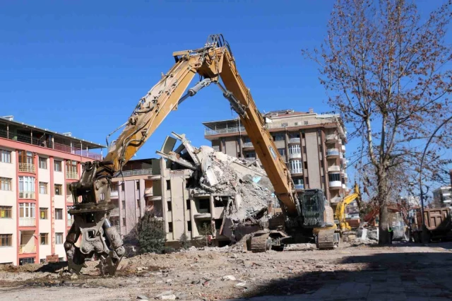 300 bin lira maaşla makas operatörü bulunamıyor