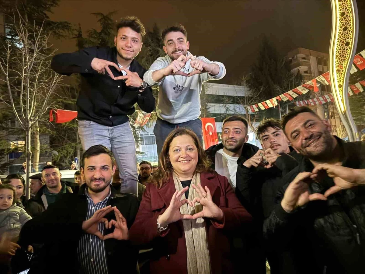 Sözleri seçime damga vurmuştu! CHP adayı Burcu Köksal Afyon’un ilk kadın başkanı oldu