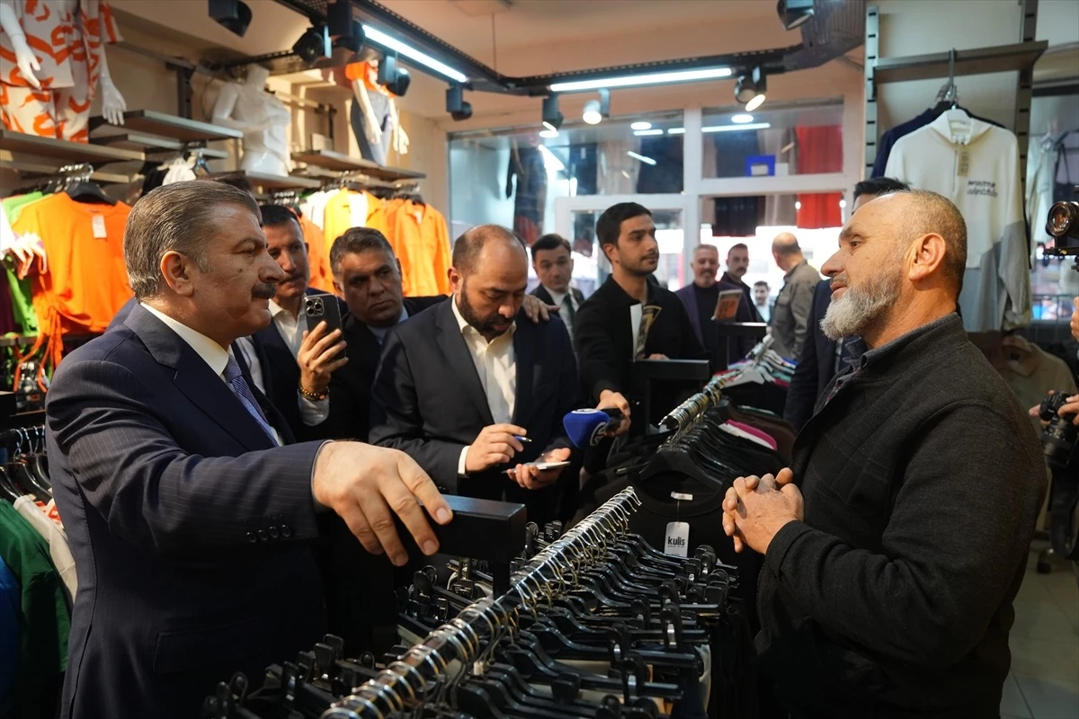 Bakan Koca’dan vatandaşın “Emeklilerin durumu ne olacak?” sorusuna yanıt: Reis gereğini yapacak