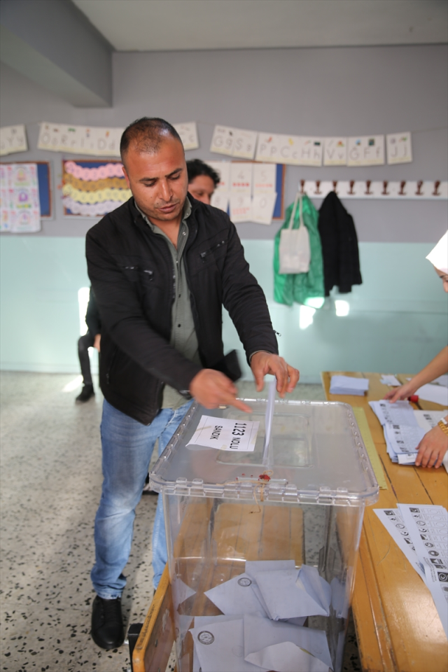 81 ilde seçim heyecanı! İşte sandıklardan ilk görüntüler