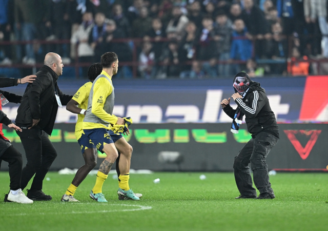 Fenerbahçe, ligden çekilme gündemiyle 2 Nisan'da olağanüstü genel kurul toplantısı kararı aldı