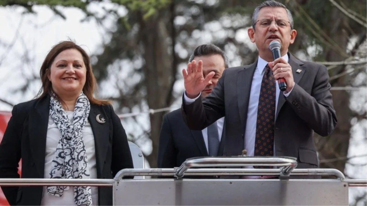 CHP lideri Özel’den DEM Parti’ye kapıları kapatan başkan adayının sözlerine düzeltme