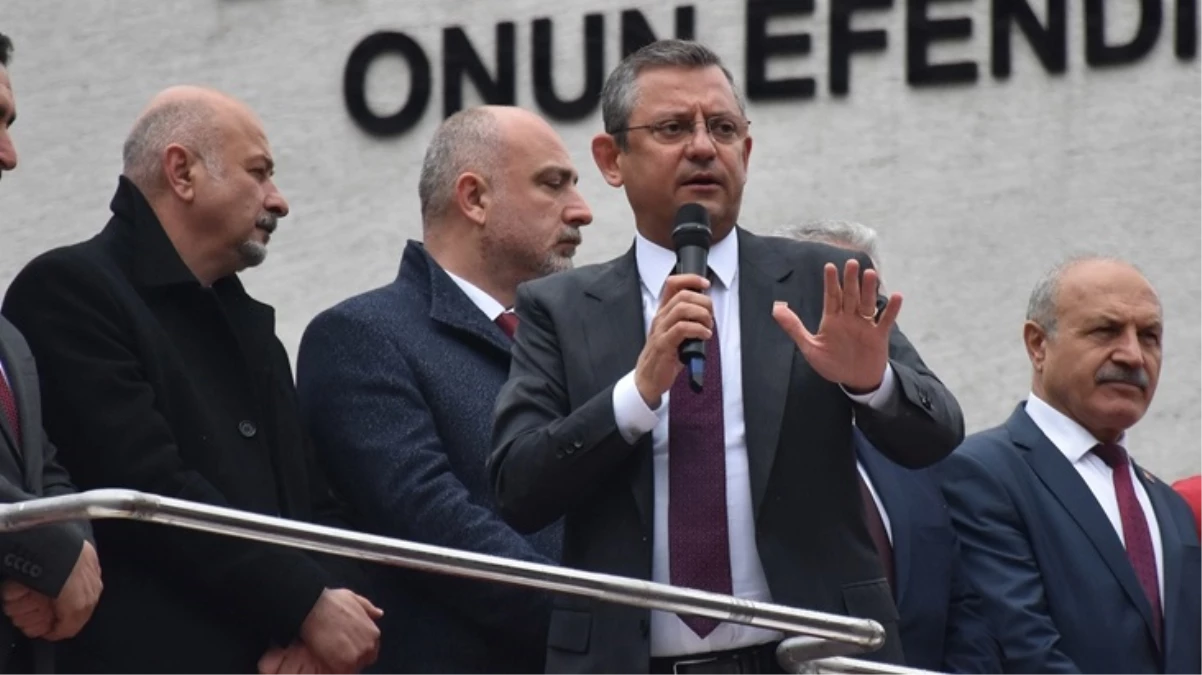 CHP lideri Özgür Özel’in “Erdoğan’a oy var mı?” sorusuna yine aynı yanıt geldi