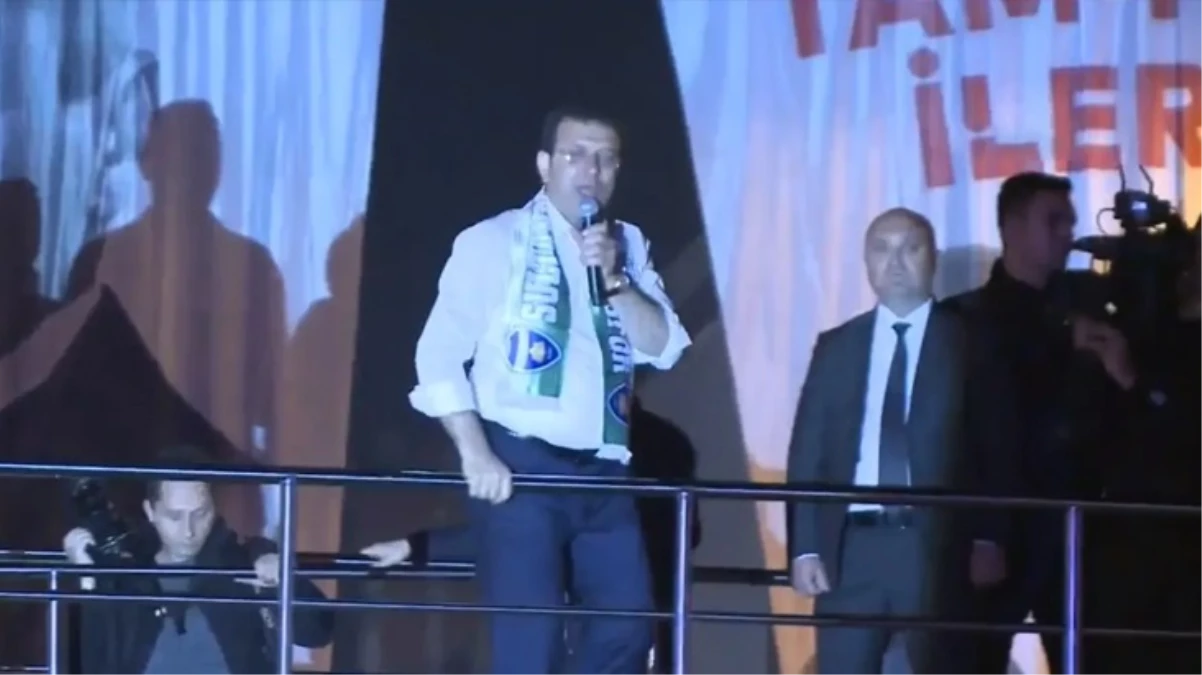 İmamoğlu’ndan gövde gösterisi! Seçim öncesi son konuşmasını AK Parti’nin kalesinde yaptı