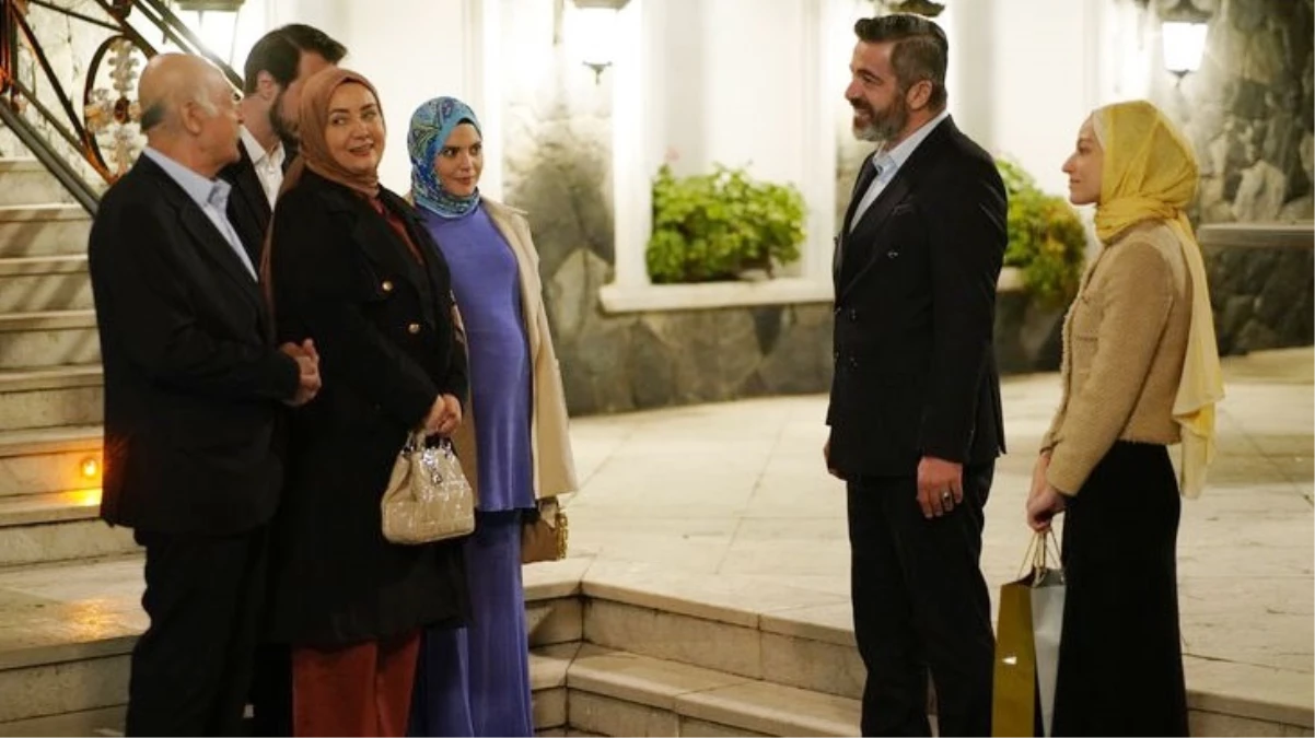 Kayra Şenocak ve Gizem Yanık, Kızılcık Şerbeti’nden ayrıldı! Vedaları duygulandırdı