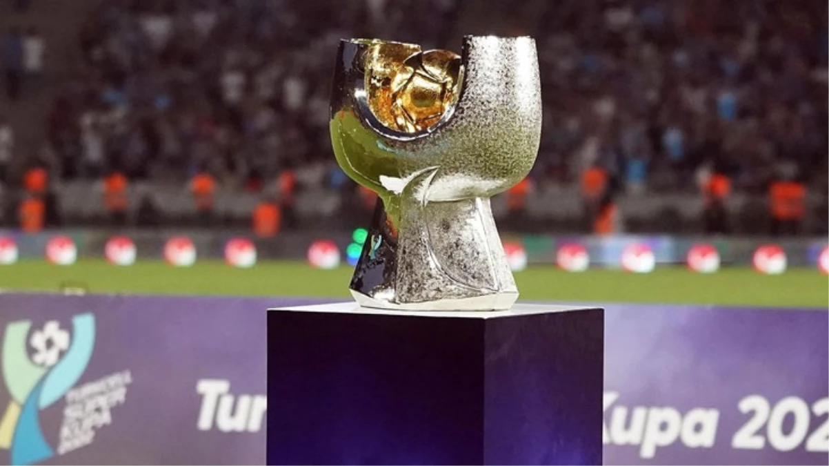 TFF, Galatasaray ile Fenerbahçe arasında 7 Nisan’da oynanacak Süper Kupa maçının ertelenmeyeceğini açıkladı