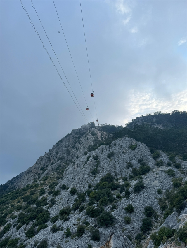 Facianın boyutu görüntülere yansıdı! Antalya'daki teleferik kazasında kurtarma çalışmaları sürüyor