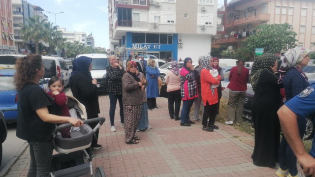 'İngiltere'ye gönderdim' dediği 34 yıllık eşini bıçaklayarak öldürdü