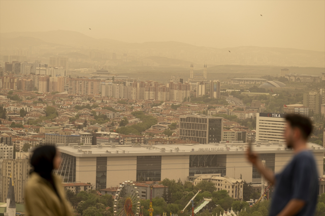 Meteoroloji'den 44 ile toz taşınımı uyarısı! Göz gözü görmeyecek