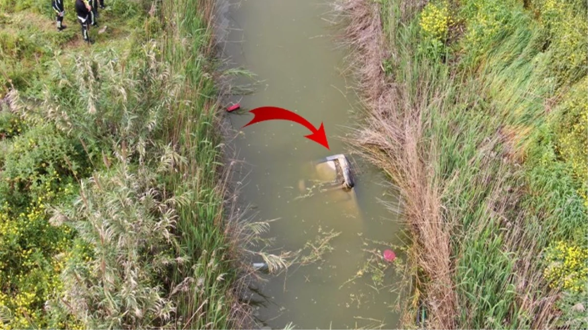 Durağa çarpan araç dereye uçtu: 2 ölü, 2 ağır yaralı