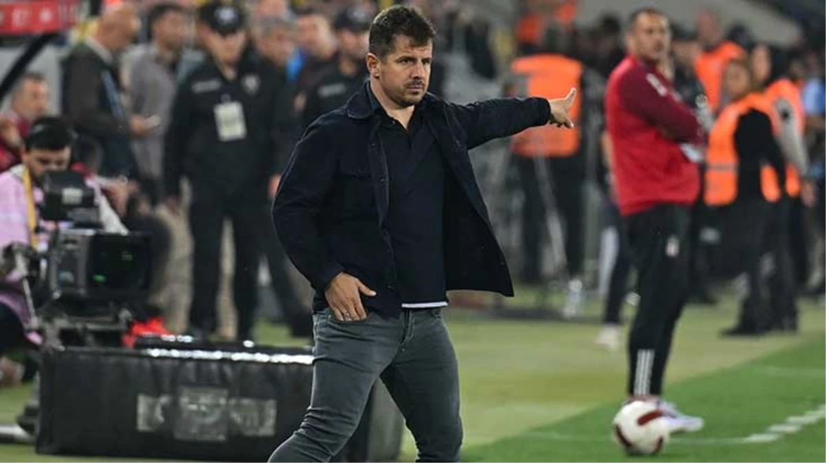 Emre Belözoğlu, eleştirilere daha fazla dayanamadı: Hiçbir karşılığı olmayan lağım çukuru