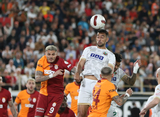 Aslan durdurulamıyor! Galatasaray, Alanyaspor'u deplasmanda 4-0 yendi