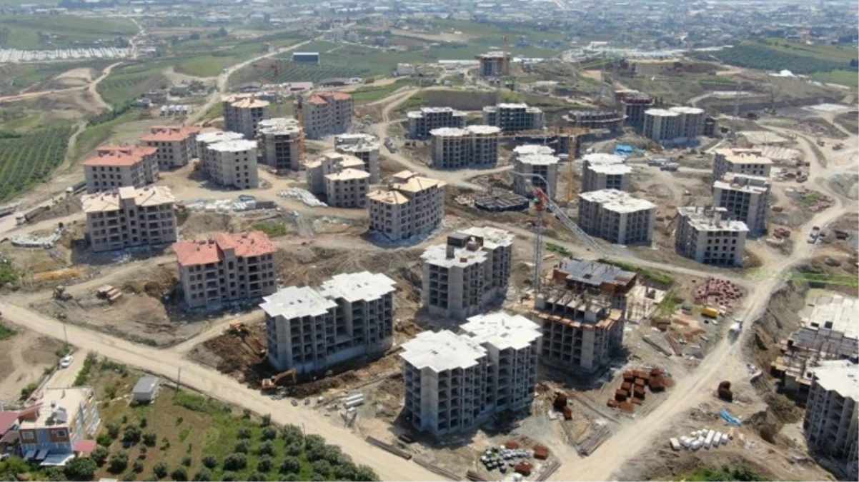 Hatay’da günlüğü 1500 liraya inşaat işçisi bulunamıyor