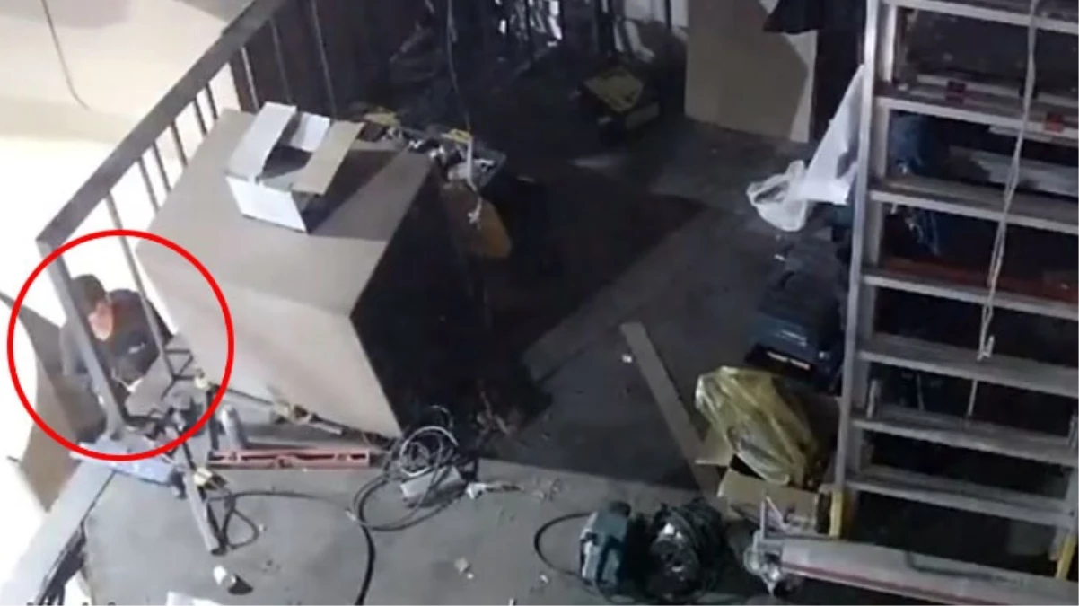 İstanbul’da 29 kişinin öldüğü gece kulübündeki yangının ilk çıkış anı kamerada