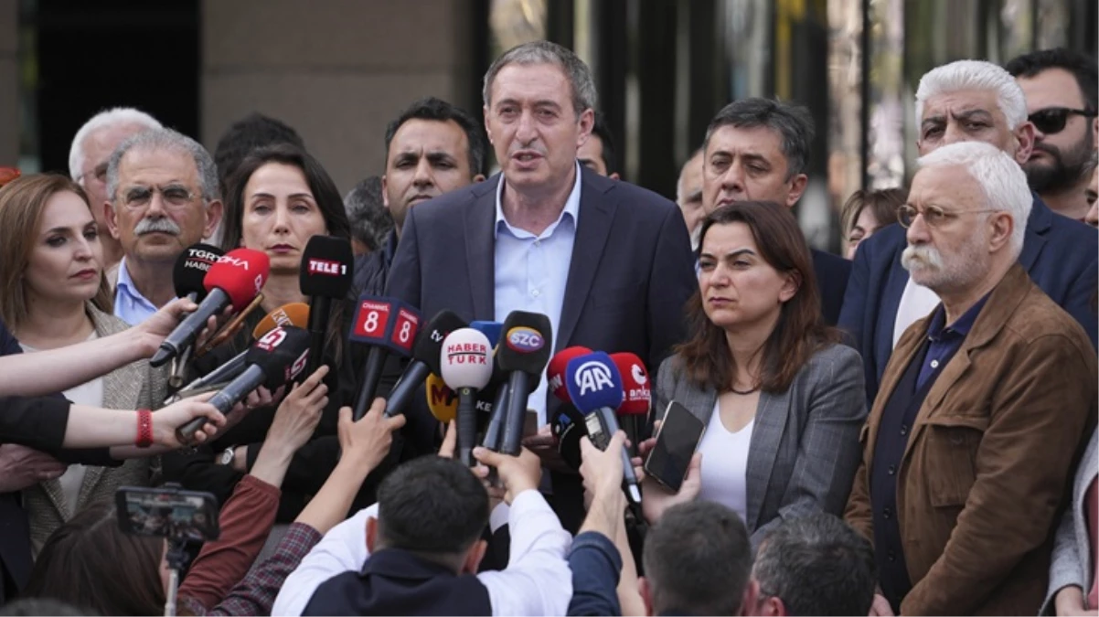 Muhabirin sorusu DEM Parti Eş Genel Başkanları’nı sinirlendirdi: Ne alakası var şu anki gündemimizle?