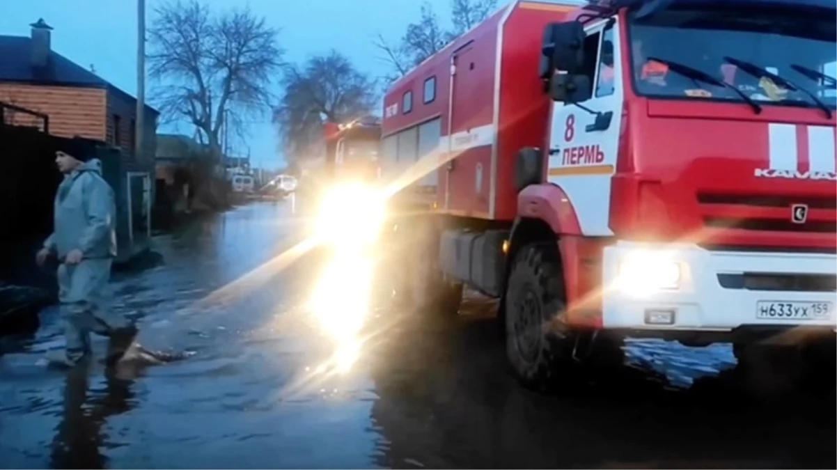 Rusya’da sel tehlikesi nedeniyle acil durum ilan edildi