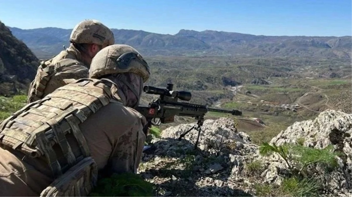 Fırat Kalkanı bölgesinde 4 PKK’lı etkisiz