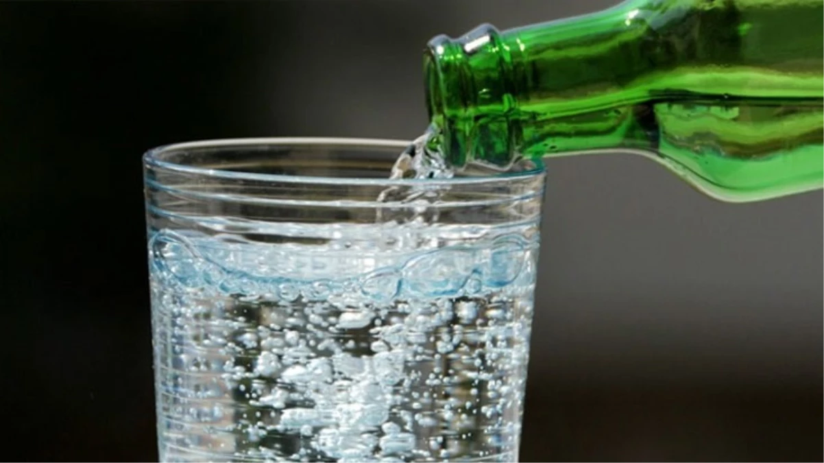 Türkiye’de de satışı yapılan Perrier maden suyunda dışkı tespiti: 2 milyon şişe imha edildi