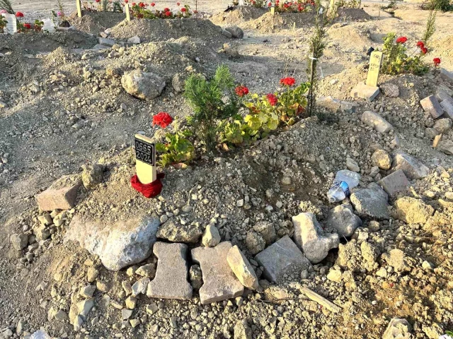 ABD'de hayatını kaybeden sosyal medya fenomeni Yağmur Taktaş'ın mezarı açılacak