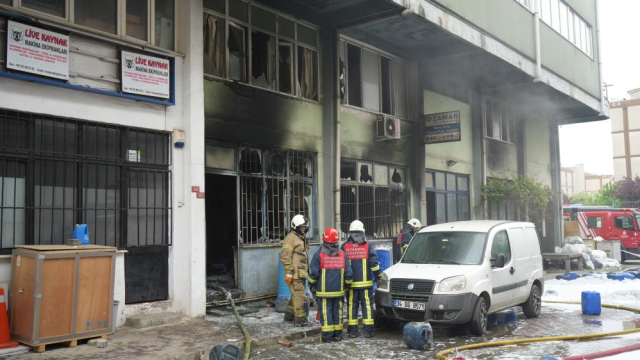 Sanayi sitesinde korkutan patlama! Alevlerin arasında kalan işçi canını zor kurtardı