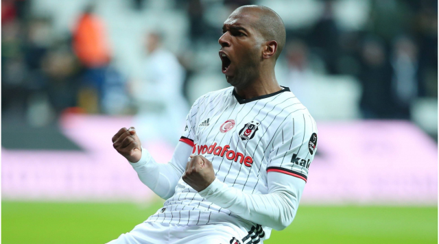 Ryan Babel'den Galatasaraylıları kızdıracak itiraf: Beşiktaş'tan ayrılmayı hiç istemedim