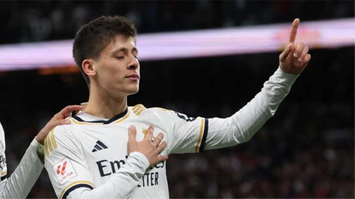 Bizim çocuk ikon oldu! Dortmundlu Moukoko’dan ‘Arda Güler’ sevinci