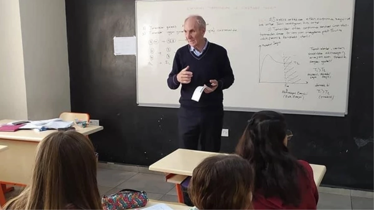 İstanbul’da yabancı uyruklu öğrencinin silahla vurduğu okul müdürü hayatını kaybetti