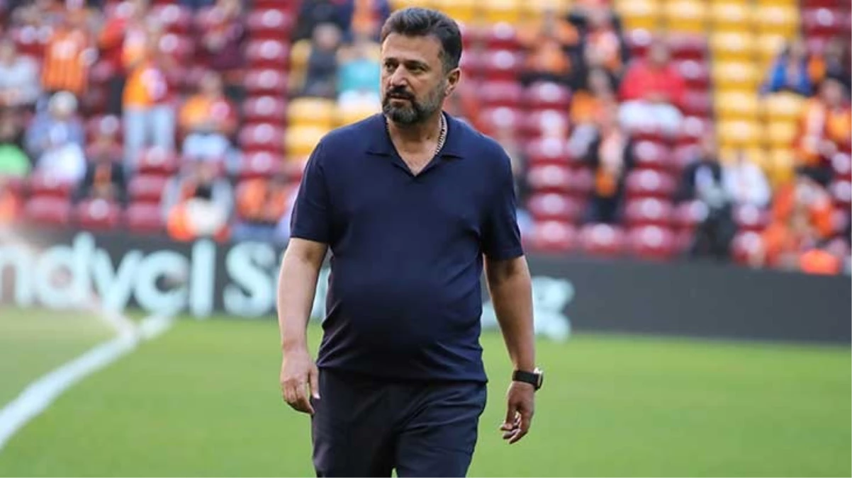 Galatasaraylı taraftarlar, Bülent Uygun’u ıslıkladı