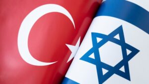 İsrail Diplomatları Türkiye'ye Geri Dönüyor: Gerginlikte İlk Adım Atıldı