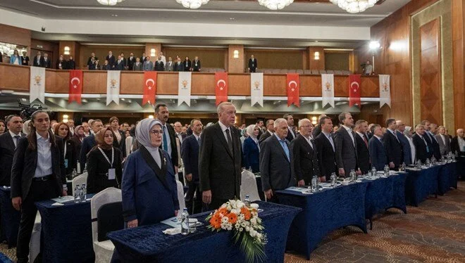 AK Parti’nin Kongre Takvimi Netleşiyor