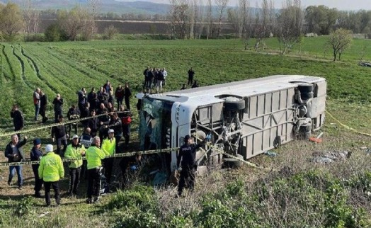 Denizli’de Öğrenci Servisi Kazası: Ölü ve Yaralılar Var