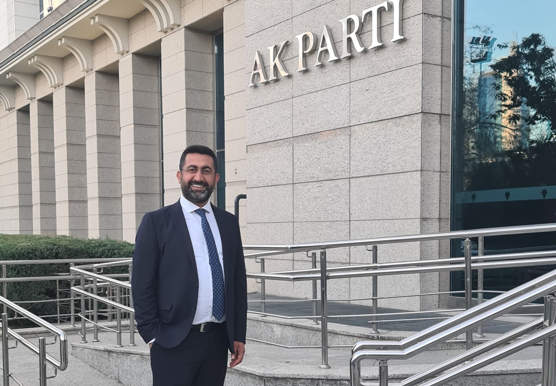 Orhan Sarı: AK Parti Balıkesir İl Başkanlığı İçin Hem Tecrübeli Hem Dinamik Bir İsim Profili Gündemde
