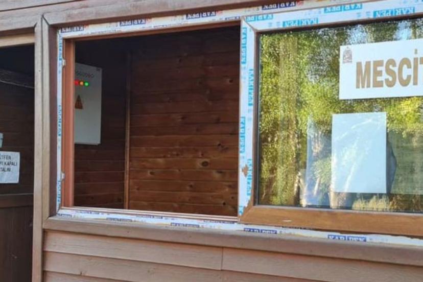 Alevi dernekleri, Munzur Gözeleri’nin girişine mescit yapılmasına tepki gösterdi