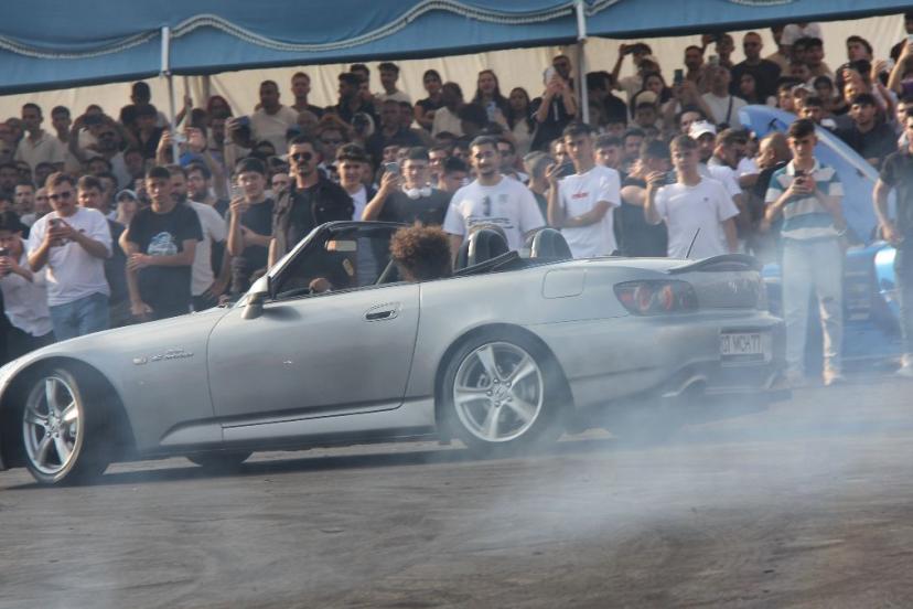 Sivas’ta ‘drift’ tutkunlarına özel pist açıldı