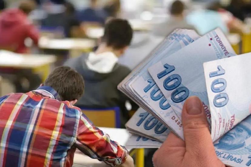 Üniversiteye giren öğrencilere müjde: 10 bin TL verilecek