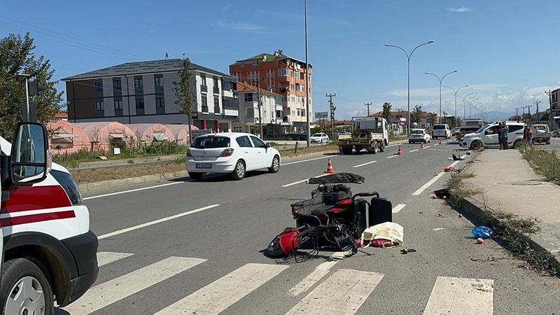 Karasu’da Anne Hayatını Kaybetti, Kızı Ağır Yaralı