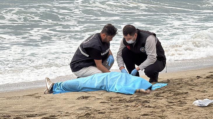Kleopatra Plajında Yabancı Uyruklu Kadın Ölü Bulundu