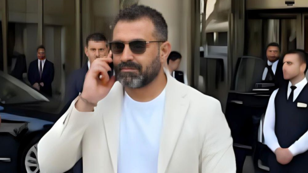 İş Dünyasında ve Siyasette Sessizlik ve Cesaret: İş Adamı Çağdaş Genç